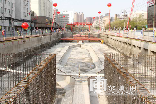 哈尔滨地铁2号线衡山路站主体结构提前一个月封顶