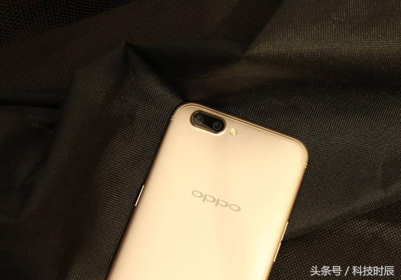 OPPO R11拆箱：輕巧筆挺，關(guān)鍵點(diǎn)優(yōu)異