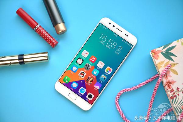 2000万柔光双摄！vivo X9s系列发布，2698元起售