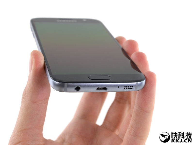 三星Galaxy S7高清图文拆解：最美手机最怕摔