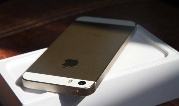 iPhone5S官方网跌穿冰度，超低价！16G值得购买？