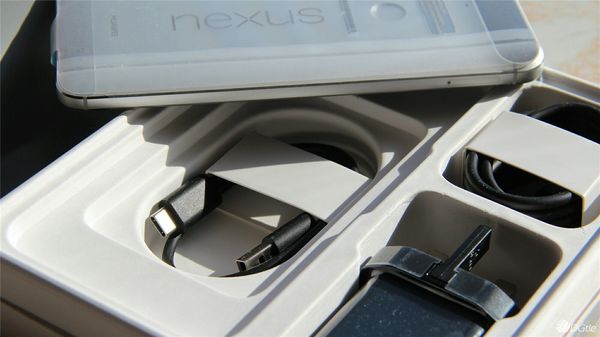 「偶发空缺，小众使然」，Google Nexus 6P 主观体验