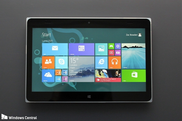 诺基亚被砍WinRT平板Lumia 2020评测