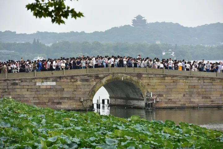 有人总结了90后旅行的十条特征，第六条亮了