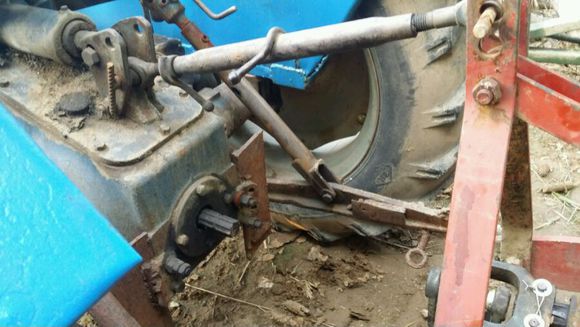 92年的上海50拖拉機(jī)，5000塊錢買到手性能堪比新車