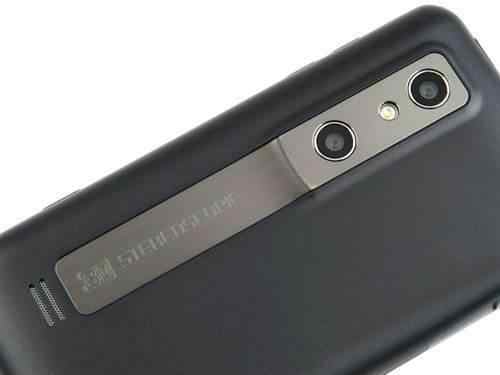 HTC、LG推动双摄像头照相过程 Optimus 三d全世界第一