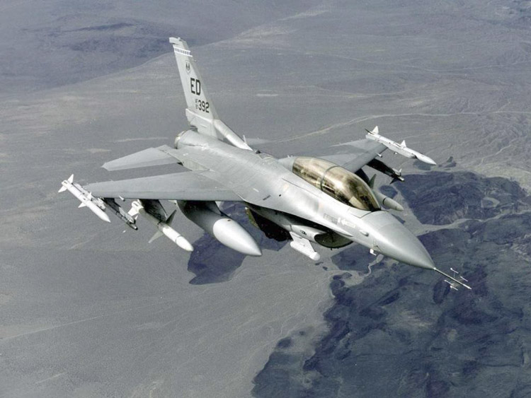 经典战机F16与国内同代战机数据对比