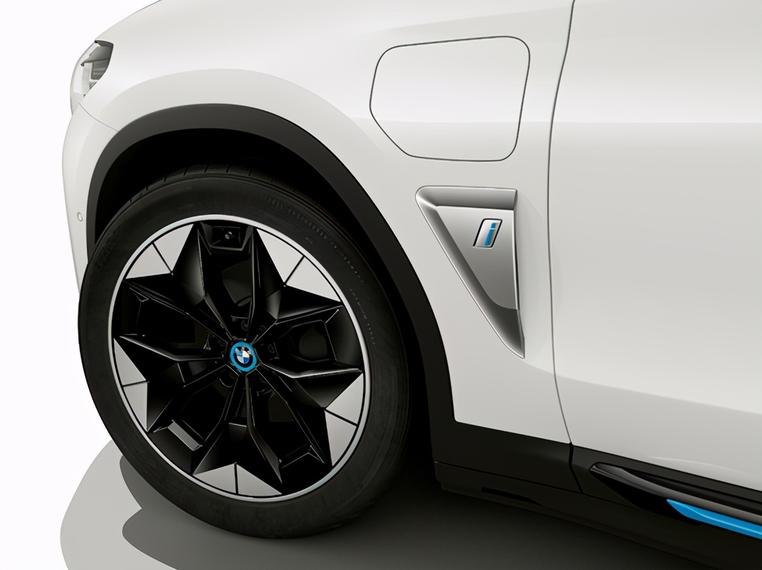 创新生态可持续丨BMW iX3上的5大“黑科技”