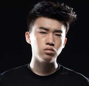 打飞机第一人，rng虎神飞机天赋符文曝光！100%胜率的秘密