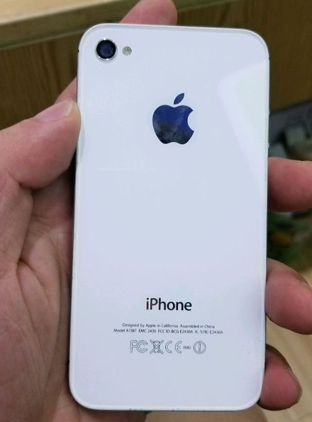 情结很贵！网民五百元买iPhone4s！就由于系统软件！