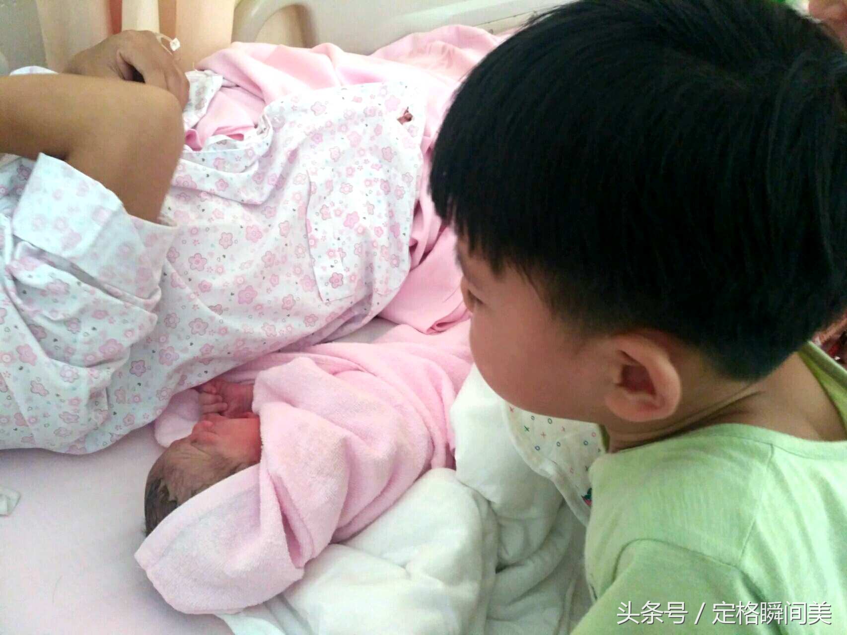 生孩子 剖腹产还是顺产 经历过开骨缝疼痛 才明白母爱的伟大