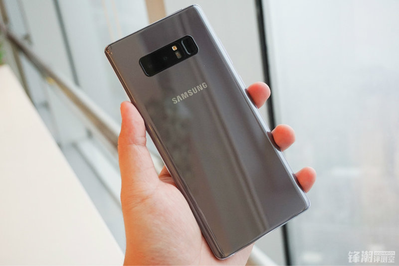 顶级机皇如约而至：三星Galaxy Note8上手体验