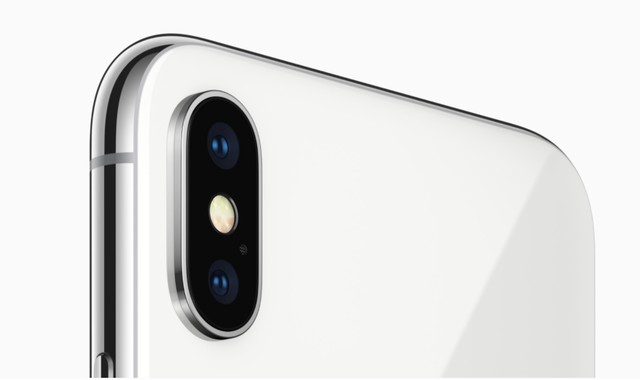 年度双王对决，iPhoneX和三星Note8都是全面屏差异在哪？