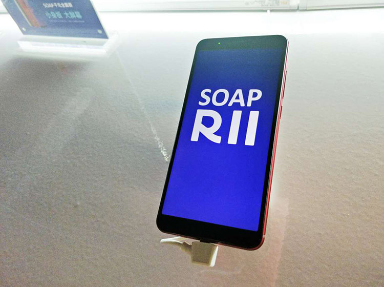 要想买魅蓝6？先看过糖块SOAP R11再聊