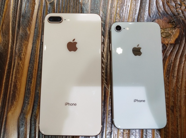 华为公司Mate10Pro依然强悍，iPhone8遭遇拖累！