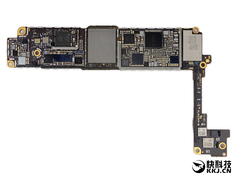 iPhone 8完全拆解：这年头还有别的2GB内存旗舰手机吗？