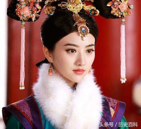 清朝最有影响力的三个女人，一个流芳百世，一个遗臭万年！