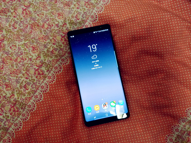 7388元的顶配三星Note 8开箱：手机上巨长极其！