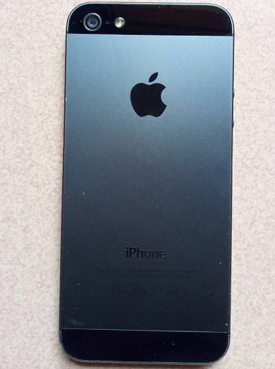 200元入的品相非常好的iPhone5，觉得赚来到