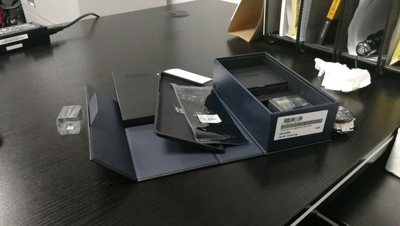 港行三星Galaxy Note8开箱，应用探讨及其顺带刷个行货系统软件