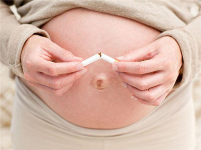危险！丈夫吸烟对母婴危害这么多！