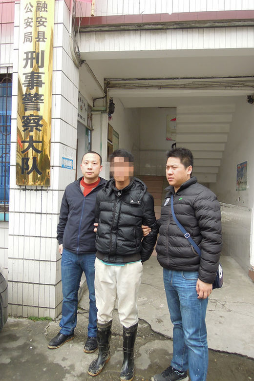 [神剑2号]广西融安：警方追踪两天两夜抓获盗车嫌疑人