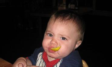 宝贝吃柠檬后各种爆笑，值得拥有的柠檬菜肴大盘点！
