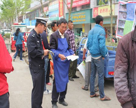勐海交警大队多举措掀起节前交通安全宣传教育热潮