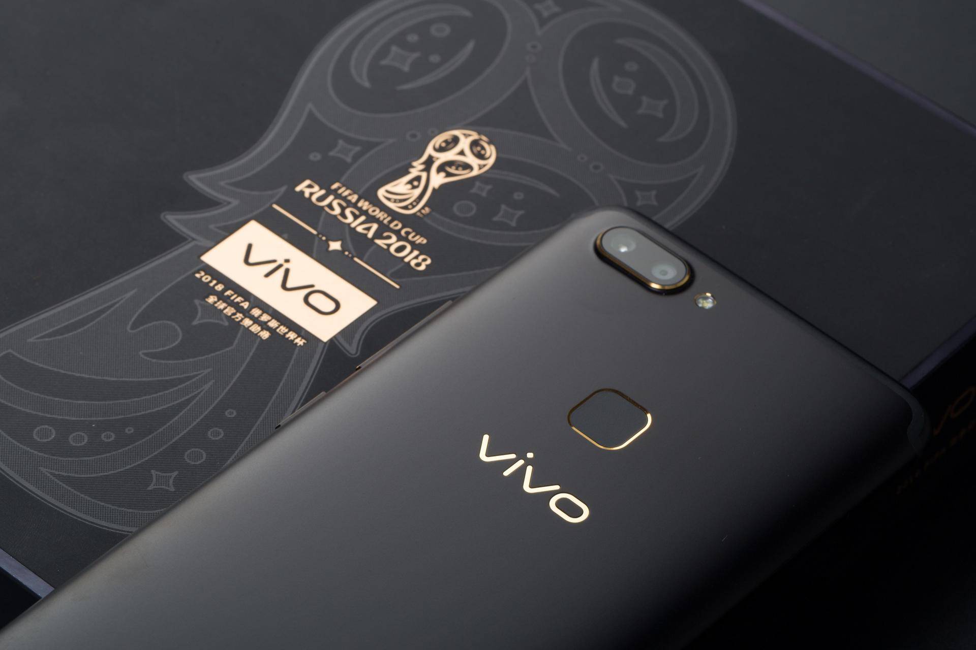 黑金版轻奢主义优品——vivo X20全屏手机黑金版专业版入门感受！