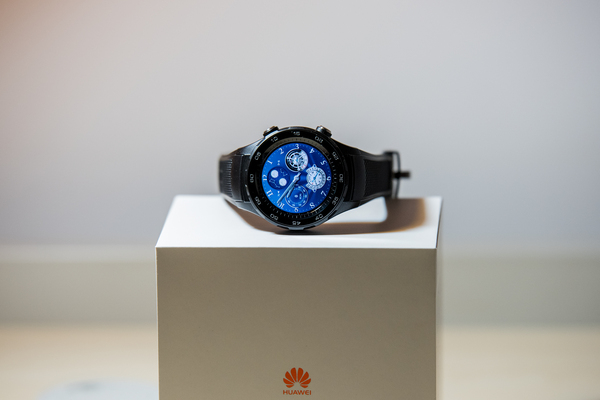 HUAWEI WATCH 2值不值得买？深度测评来告诉你！