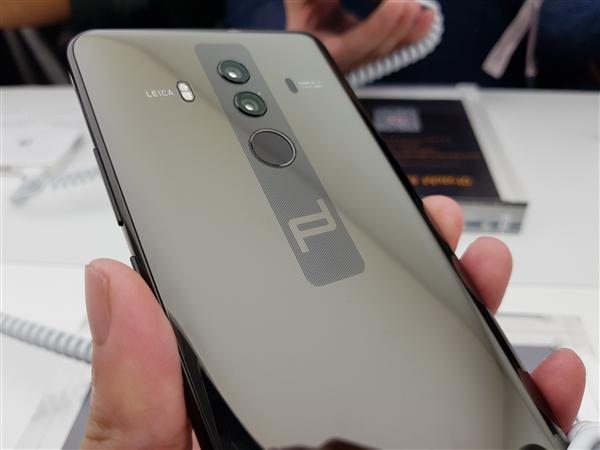 和iphone X并列，華為公司Mate10瑪莎拉蒂版價錢很確實