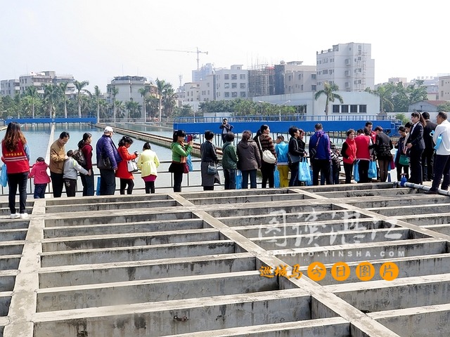 200多名市民走进湛江市水务集团参观