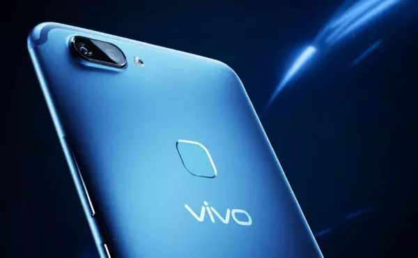 vivo X20发布“vivo蓝”颜色：设计灵感来源于天上和海洋