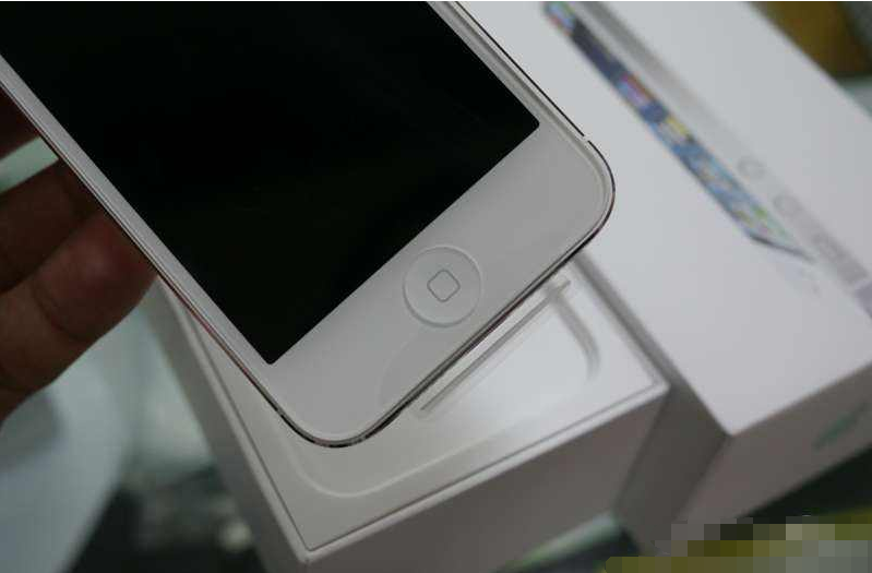 iPhone5：再見吧！以前挖空很多人錢夾