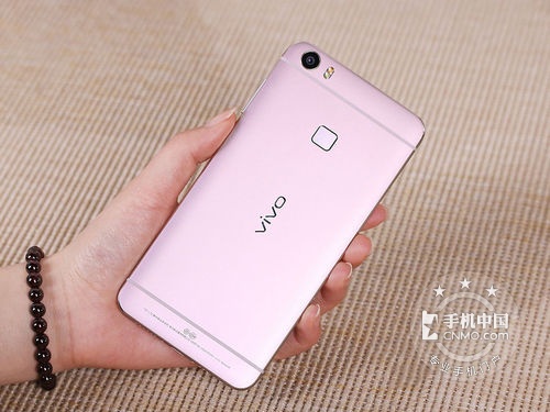 纵享完美HiFi 3.0 vivo Xplay5专业版发售