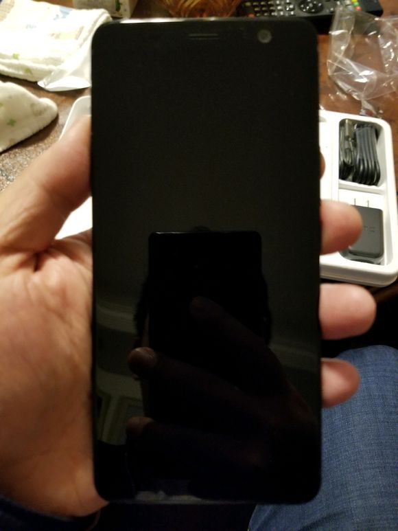 HTC U11Plus拆箱！被淘汰国内大型厂可否再一次兴起？