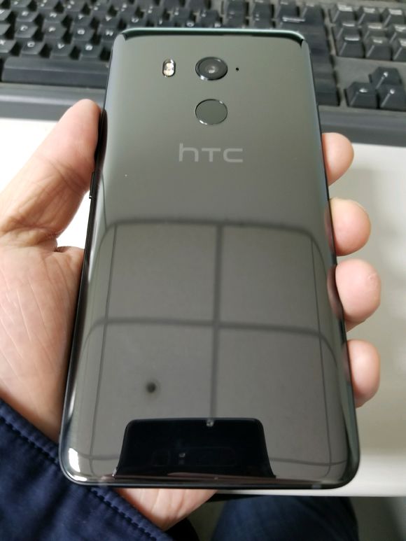 HTC U11Plus拆箱!被淘汰国内大型厂可否再一次兴起?
