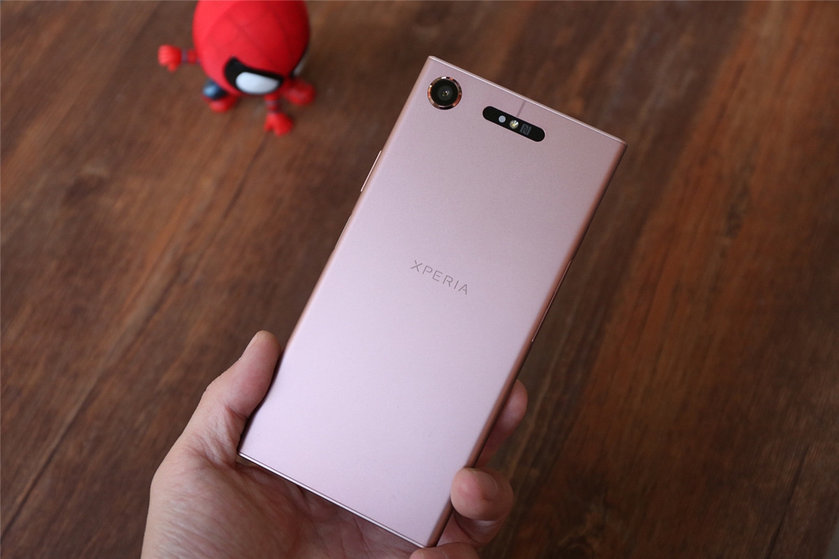 独家最强摄像头 索尼Xperia XZ1评测：依旧索尼味