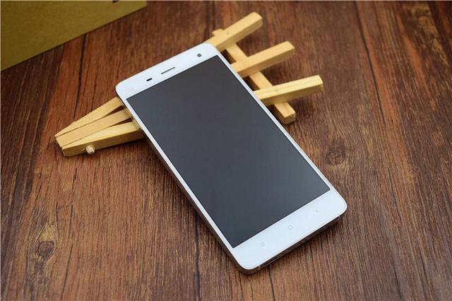 以前的旗舰级骁龙801CPU,如今最少仅需599元!