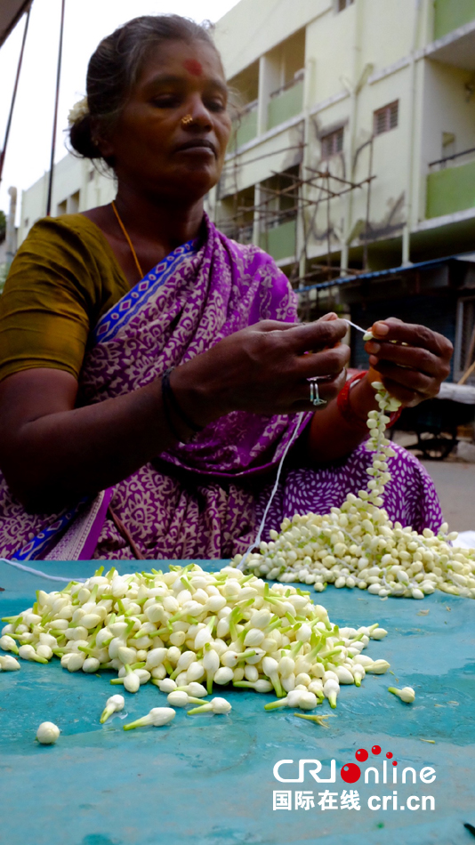 走进印度：印度传统手工艺品市场