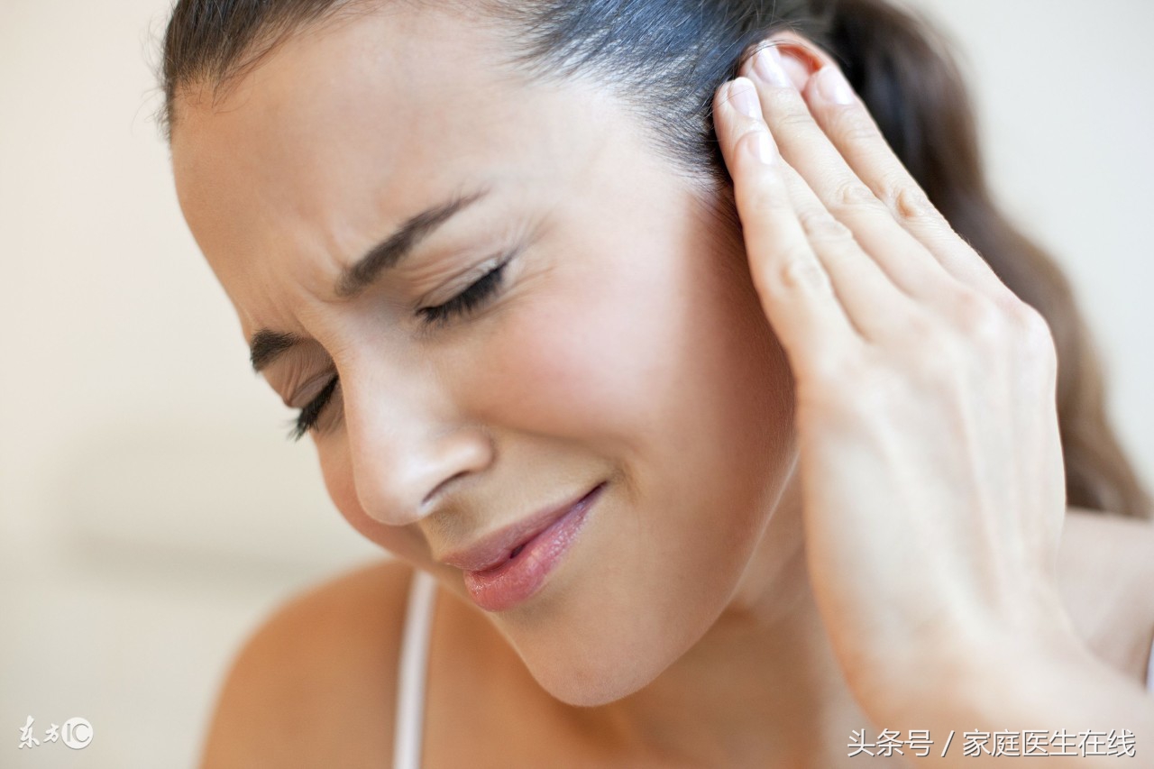 长期戴耳塞睡觉，会对耳朵造成什么损害？耳科医生是这么说的