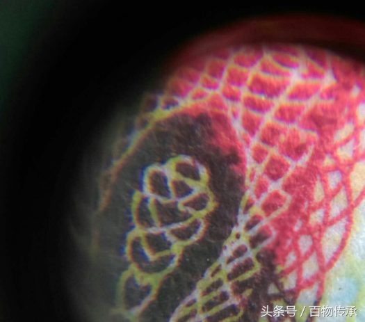小伙子把一张一角纸币标价3万多，不知道这张钱有什么特别的？
