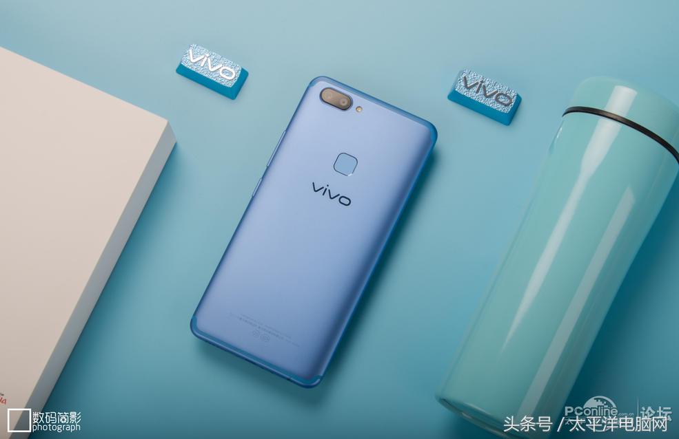 vivo X20图赏：vivo蓝清爽的美