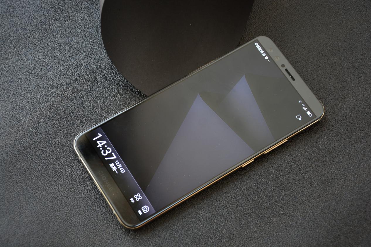 四摄 颜值爆表 安全性，金立S11S推动全面屏手机新时尚