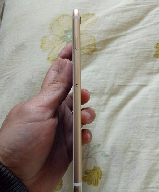 网民1400元入手iPhone6Plus，系统软件才算是较大 的闪光点！