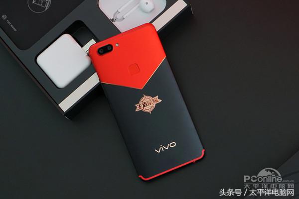 vivo X20王者荣耀周年庆版评测：玩游戏溜到飞起