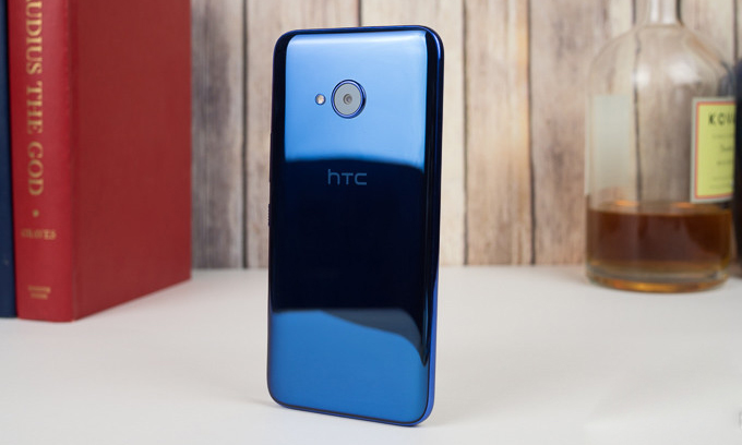HTC将在2018发布几款智能机，尝试重返一线销售市场
