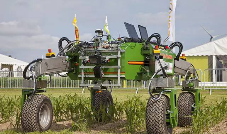 农业机器人上线，农民怎么办？