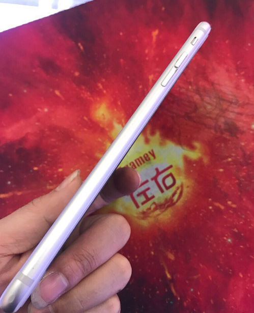 喜爱大屏幕的福利？iPhone6Plus不够1500元？