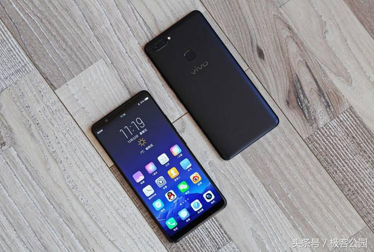 vivo X20 Plus 图赏：更大的全面屏手机，更强的背光照相